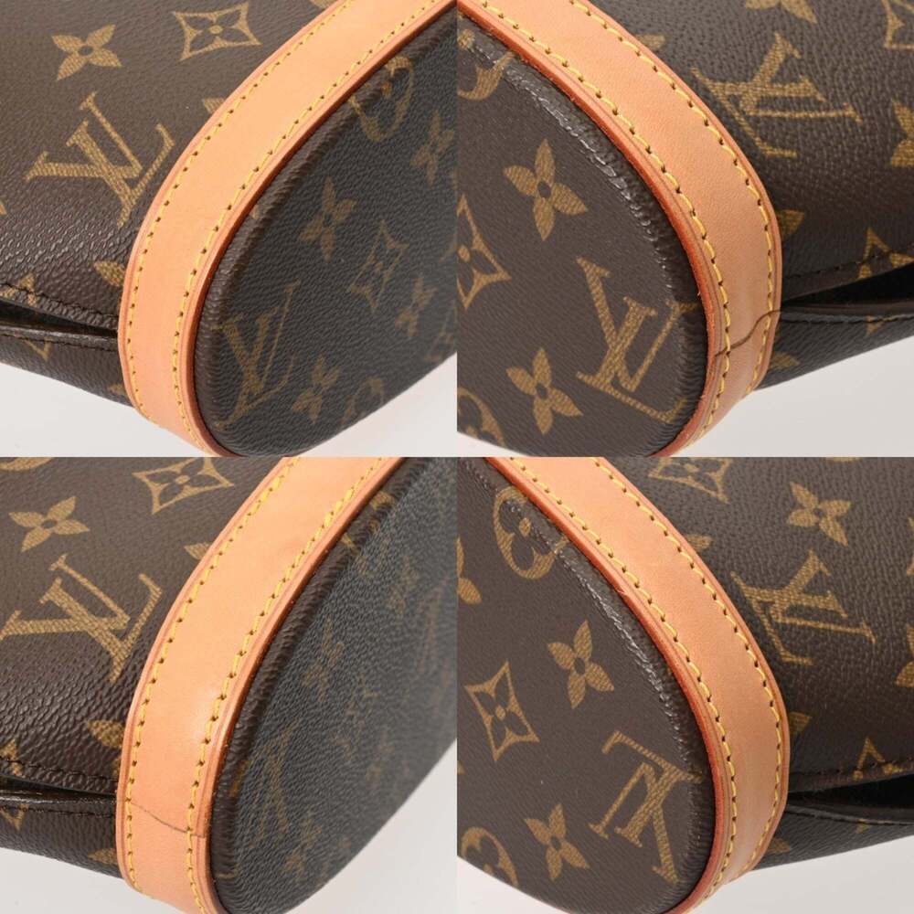 LOUIS VUITTON Brown Monogram Canvas Tote Bag - Picture 9 of 11